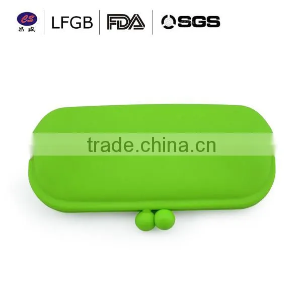 Dongguan factory Wholesale China goods silicone purse / key holder wallet small card holder wallet
