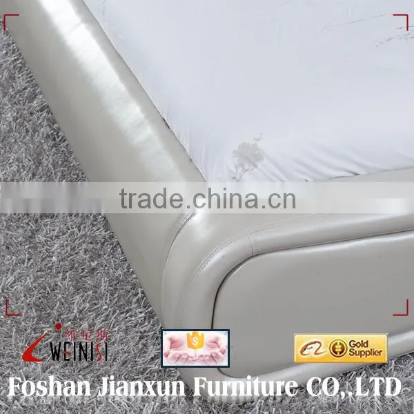 F6098 modern high quality gloosy soft bed