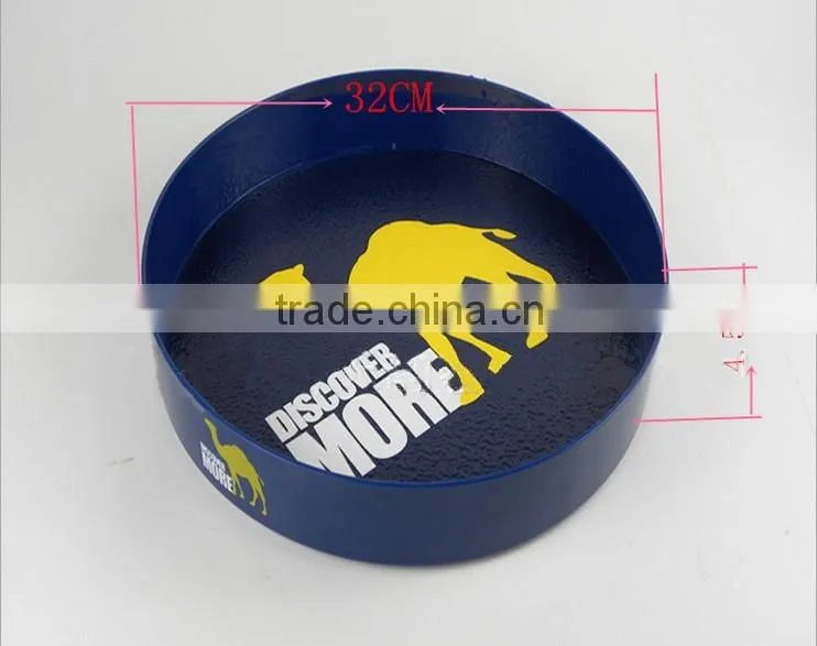 Round plastic serving trays