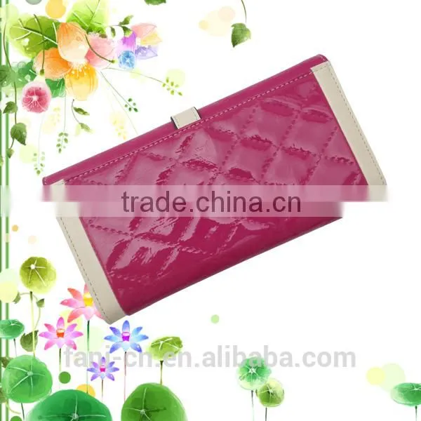Splendid and posh style clutch leather purse and wallet for women