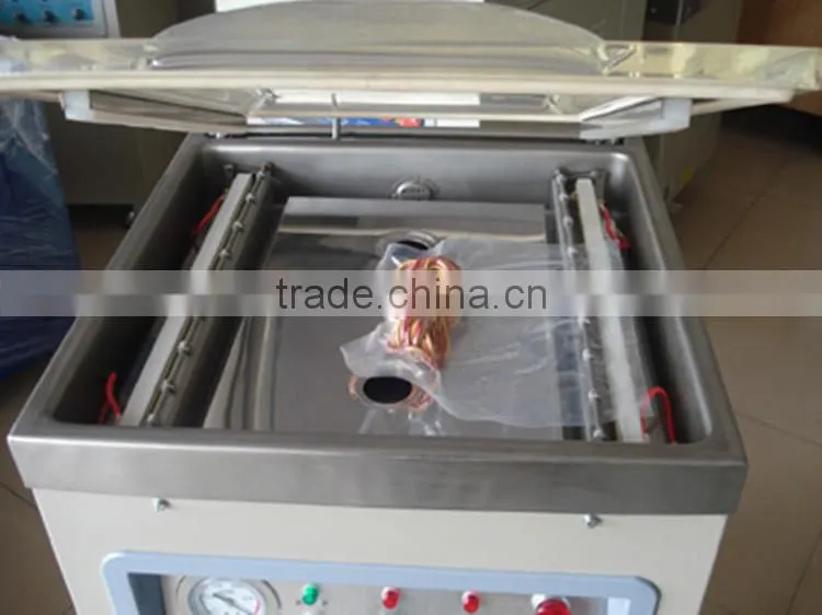 Factory price electric horizontal fish vacuum packaging machine