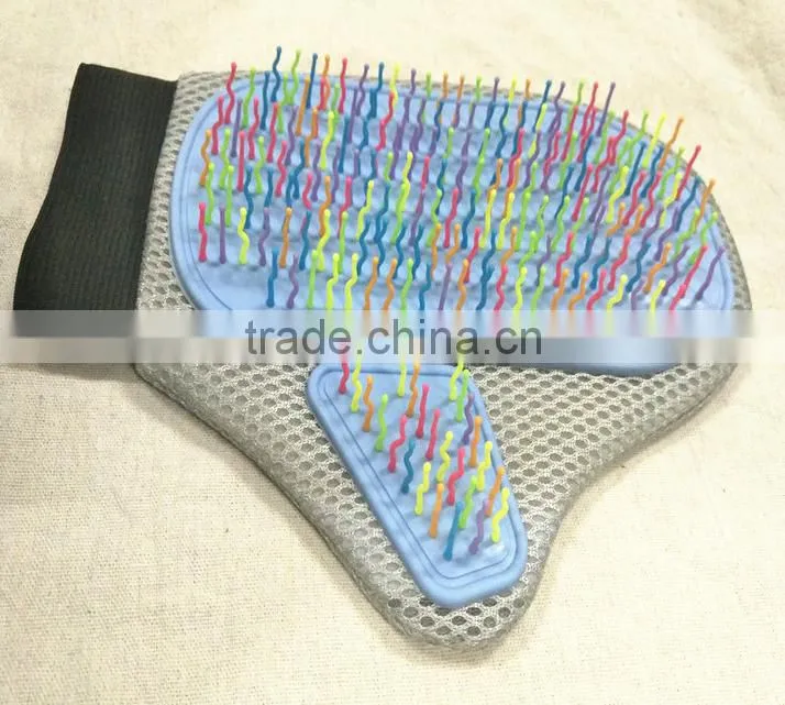 Pet dog Grooming colorful rubber needles Glove, dog cat Cleaning grey gloves