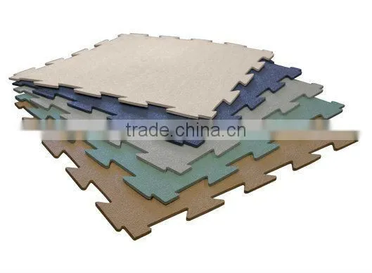 Interlocking gym tiles