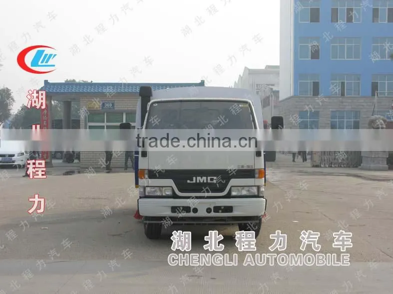 4*2 JMC runway sweeper truck sale