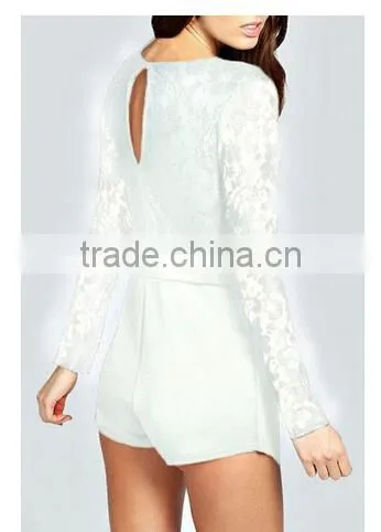 Tulip-Style Sexy Clubwear Deep Plunging Long Sleeve White women Lace Rompers