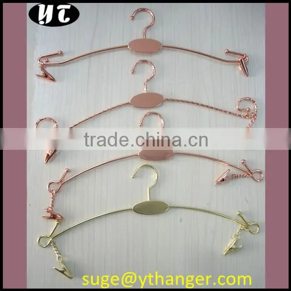 UW529 Wire Hanger with notches