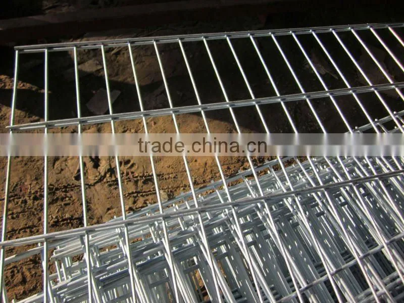 Pvc Coated Double Loop Wire Mesh Fence