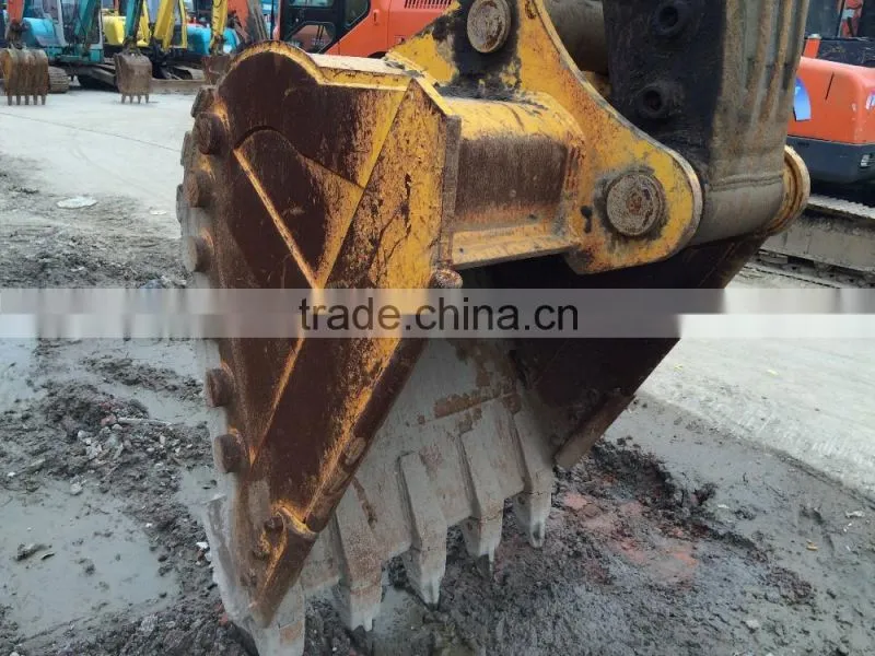 Cheap pc220-8 komatsu excavator sale, also pc220-6,pc220-7,pc200-8 used excavator japan