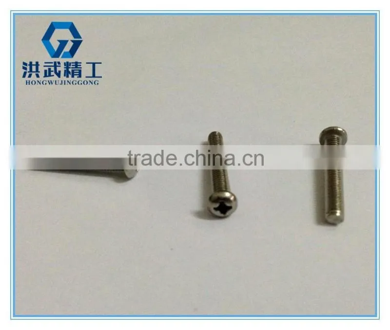 Cross recessed mushroom head screws