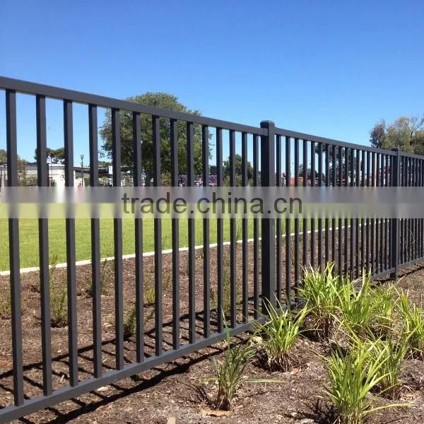 Hot-dipped galvanized steel road fence/ Pedestrian Fencing