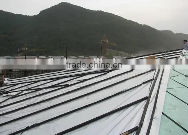 Wooden roof steel structure with high polymer breathing paper