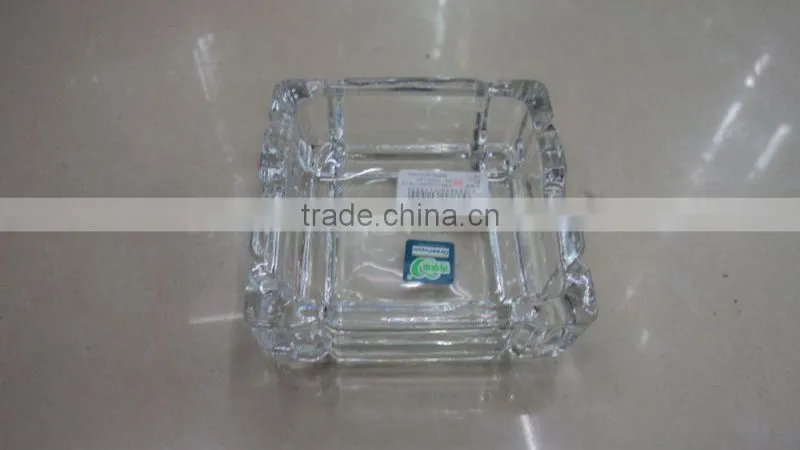 New design high-quality beautiful and durable colored square glass ashtray