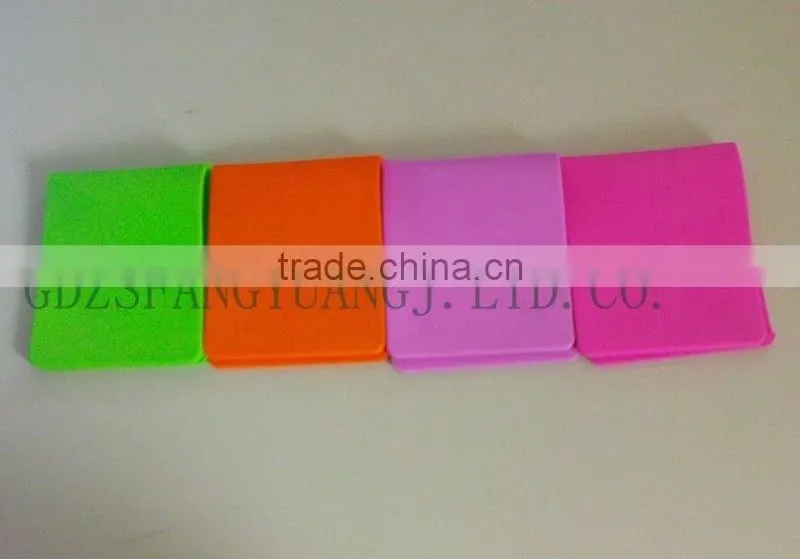 Novelty silicone coin pouch for men