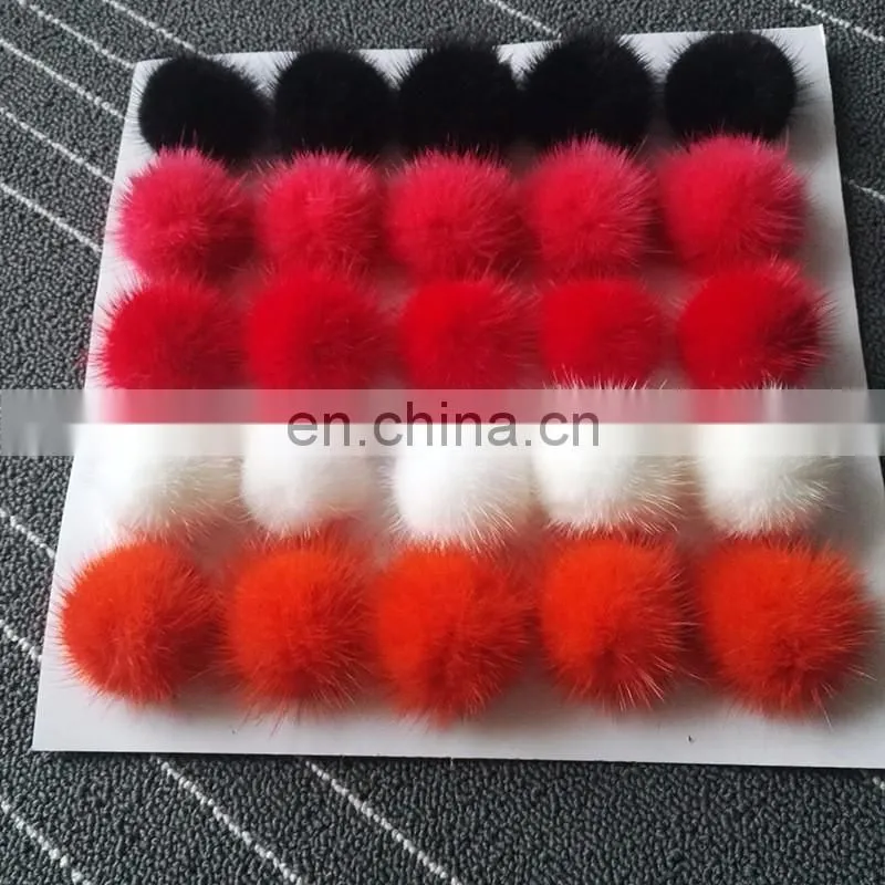 Wholesale Fur Accessory For Iphone And shoes, Cheap 3cm Genuine Mink Fur Ball Pom 18 Colors Available