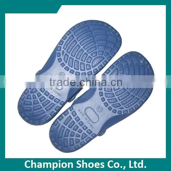China Wholesale Inexpensive Holeys Clogs Holey Shoes