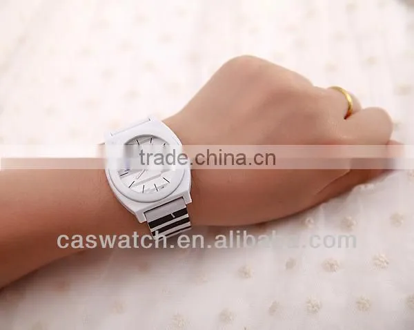 Fashion Black and White Stripes Sport Watch
