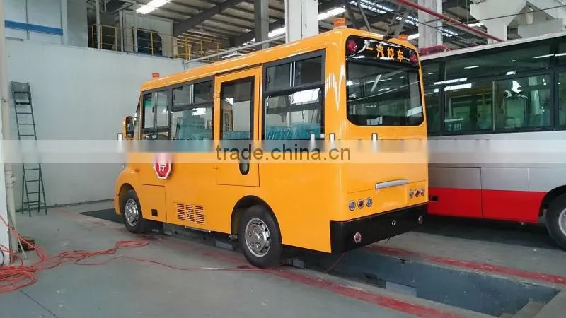 Huaxin Low price 5.2m yellow gasoline school bus dimensions for sale