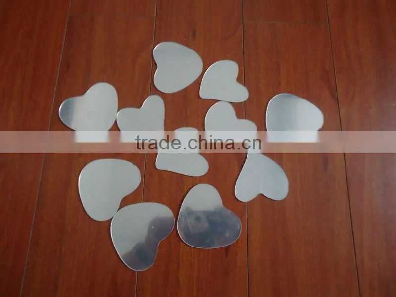 heart shaped mirror