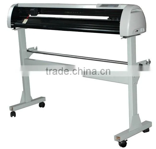 China Digital Garments Graph Cutting Vinyl Plotter Machines For Printing stencil cutting plotting machine