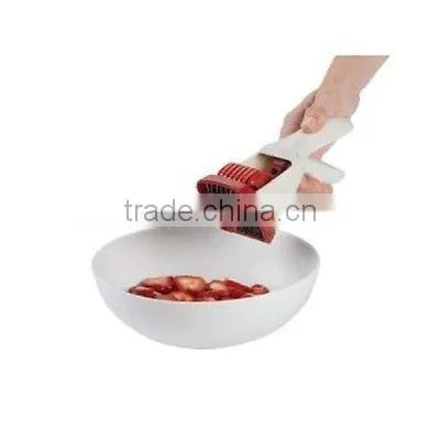 Offer ODM and OEM promotional Handheld strawberry slicer