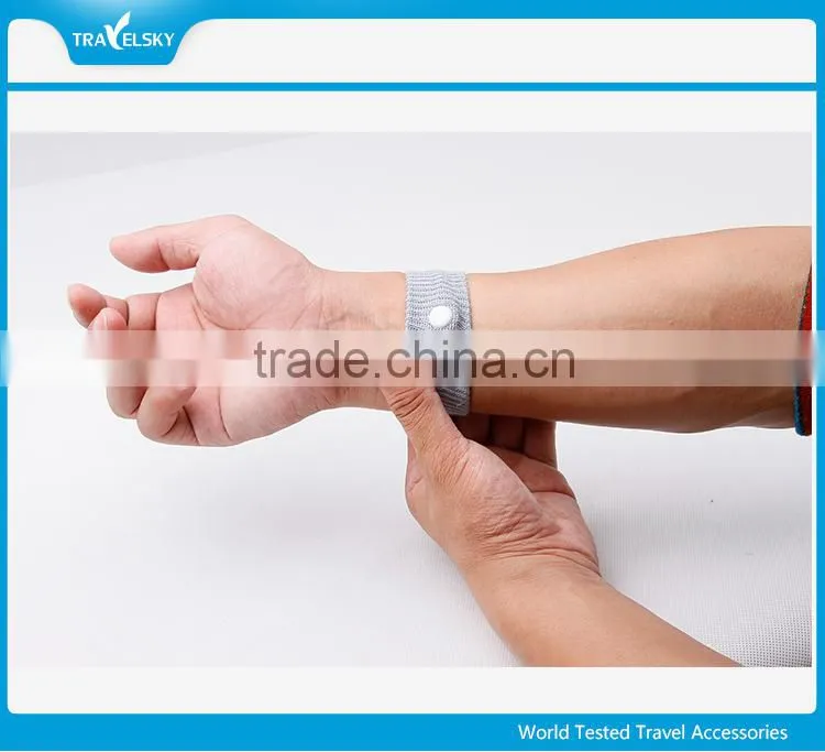 13772 Acupressure anti nausea travel carsickness bracelet