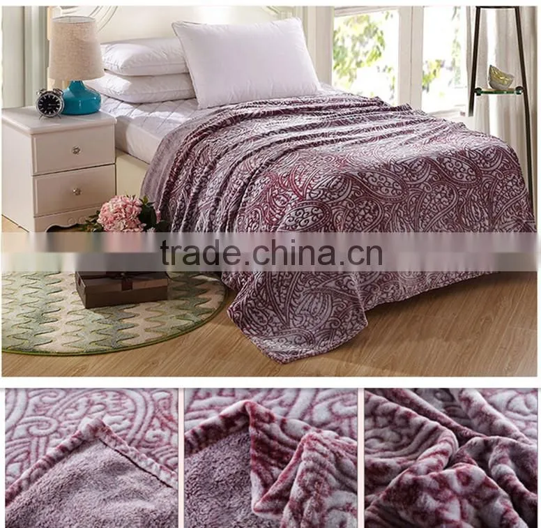 Printed in back with cut flowers coral fleece blanket