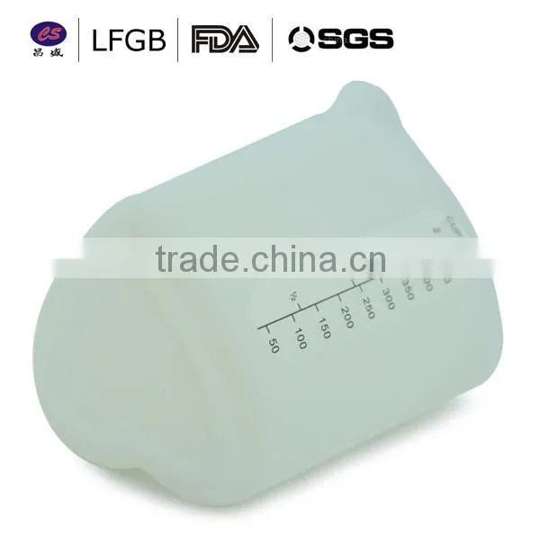 2014 new design fashionable customized factory price heart shape silicone cup