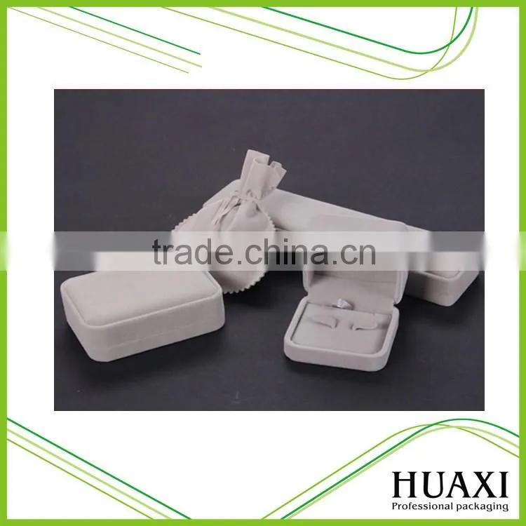 Amazing Luxury Different Surface Finishing Paper Jewelry Box