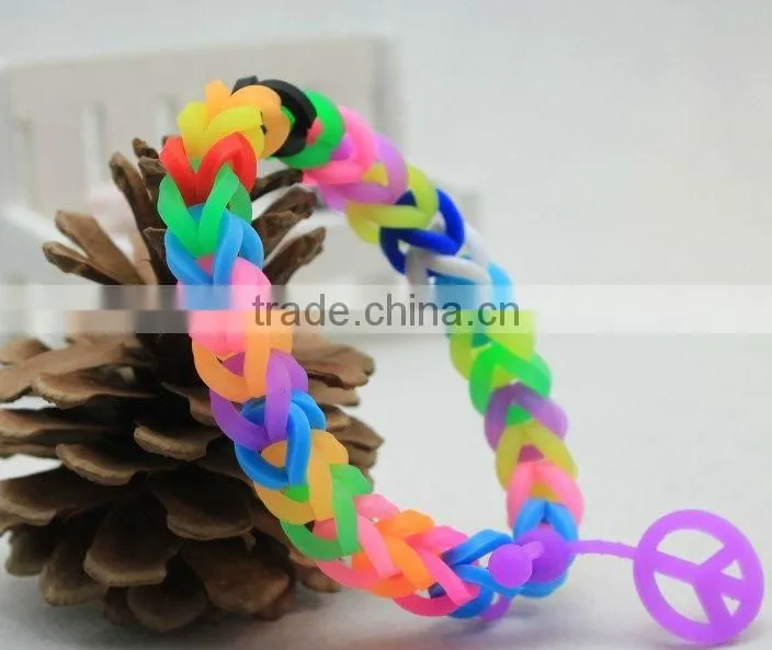 New design fashion personalized silicone diy loom bracelet