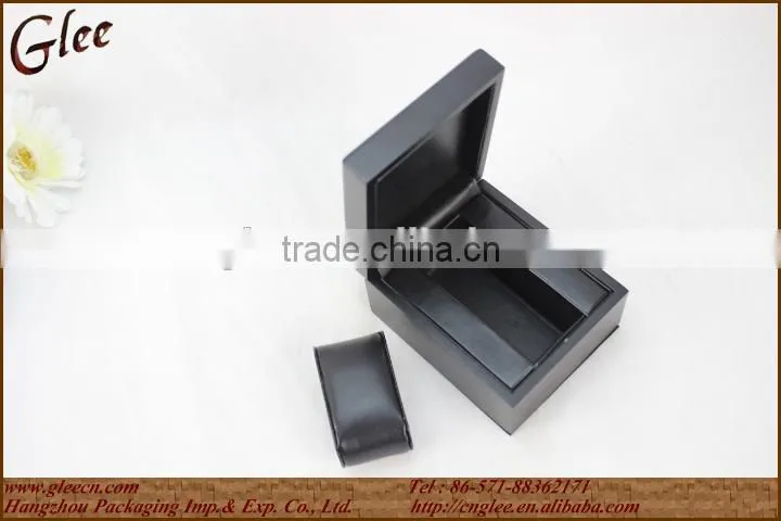 Engraved Wooden Wrist Watch Dispaly Boxes /Cases