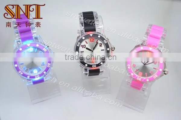 Best selling plastic watch cheap price on promotion