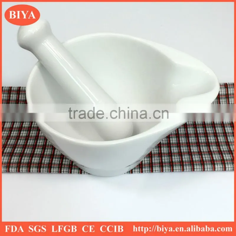 mortar mixer Kitchenware white glazed porcelain big mortar and pestle pouring Lip for lab use or for cooking tools