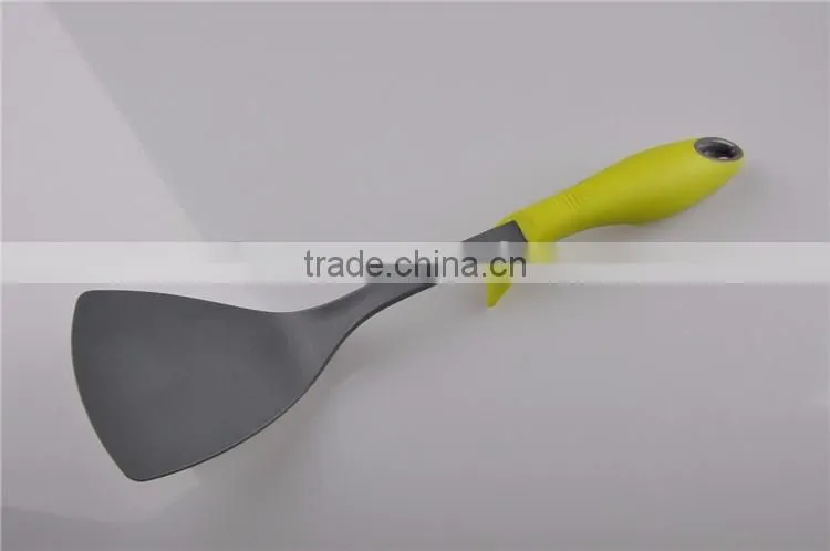 Household kitchen utensils