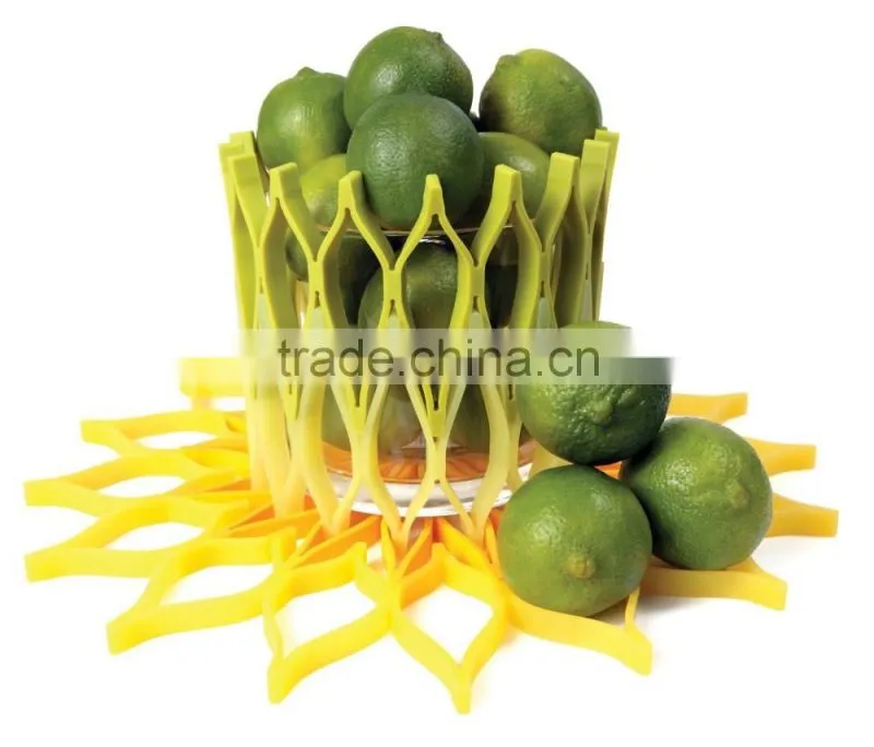 Fashionable Multi-Purpose Silicone Foldable Trivet