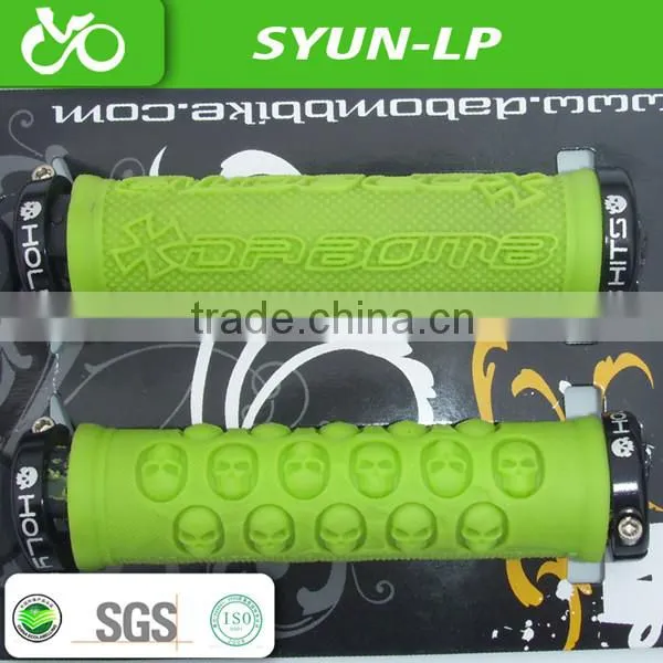 hot selling skull handle bar grip bike grips anodised cnc end clamp 22.2x130mm rubber bike grips