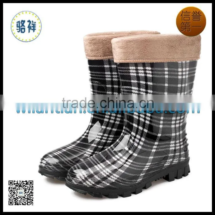 Women Warm cheap transparent PVC rain boots