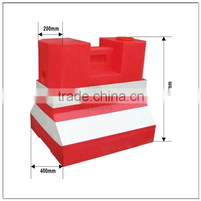 Rotational molding plastic water barrier Plastic fence