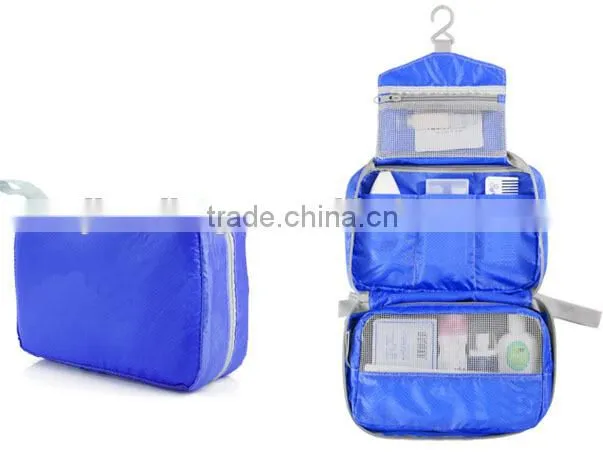 2015 fashion multi compartment colorful cosmetic bag