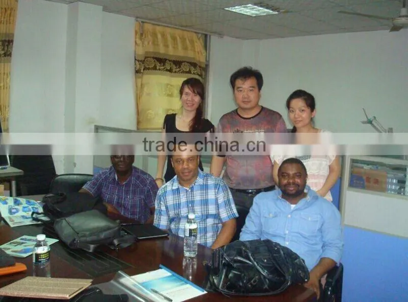 Efficient Single Helix Breaking Machine Rubber Crushing Machine