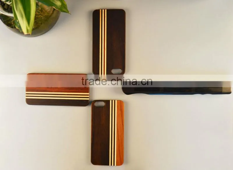 MOBILE PHONE CASE CUSTOMIZED in natural solid wood finish