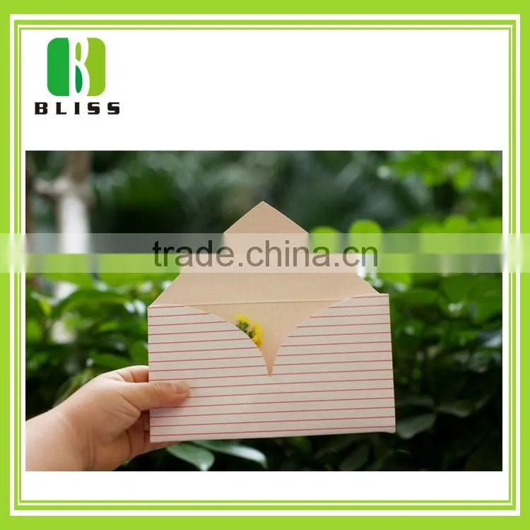 Luxury floral customized folding envelop heart shape wedding invitations paper cut greeting cards and invitation