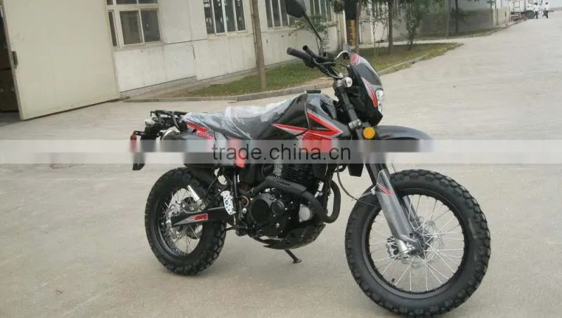 200cc SSR dirt bike