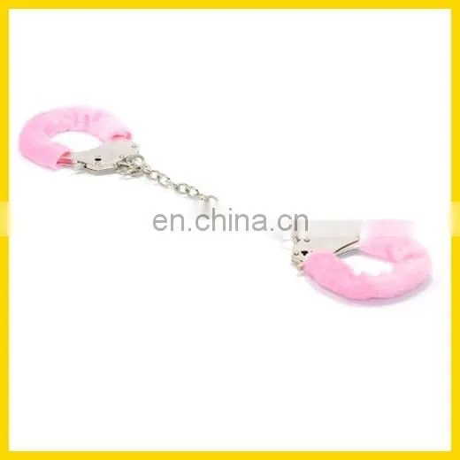 2015 new style pink color plush handcuffs