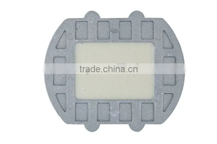 ISO 9001 Factory strong reflective effect solar road stud