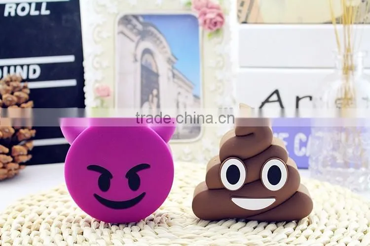(2016 Emoji) Fashion cute smile cry face emoji carton power charger/emoji power bank/emoji mobile power