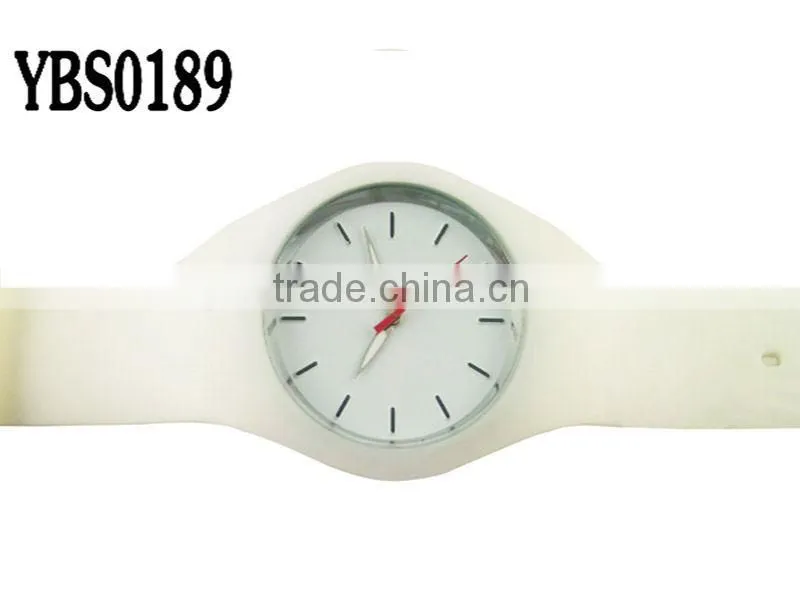 2015 kids silicon comfortable wear watch made in china manufacturer