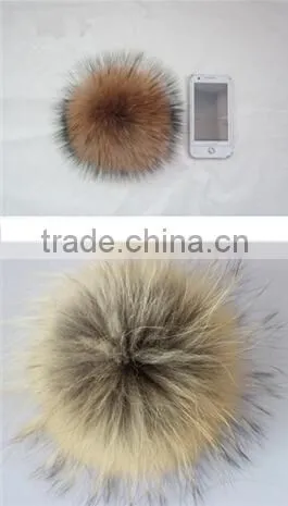 Fluffy Raccoon Fur Pom Poms / Hat Accessories / Fur Pompons