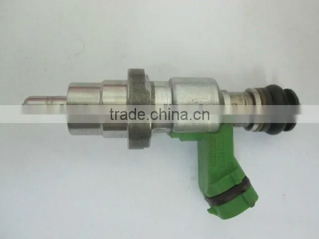 High quality fuel injector For Toyota Rav4 Camry OEM 23209-28070