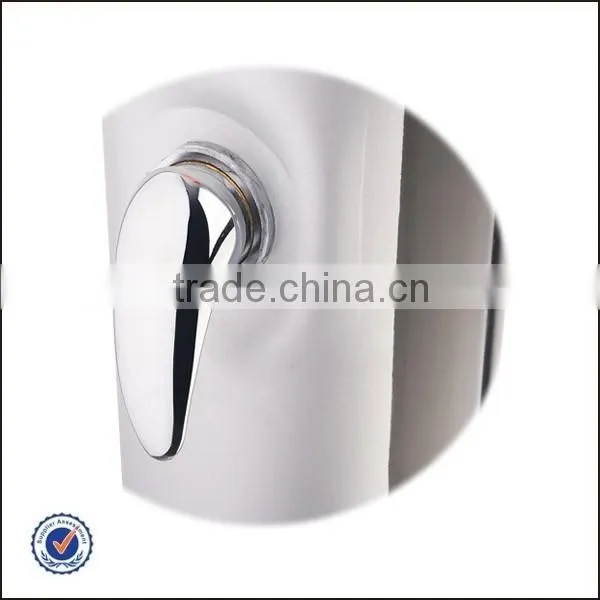 Deluxe Round PVC Solar Shower With Foot shower