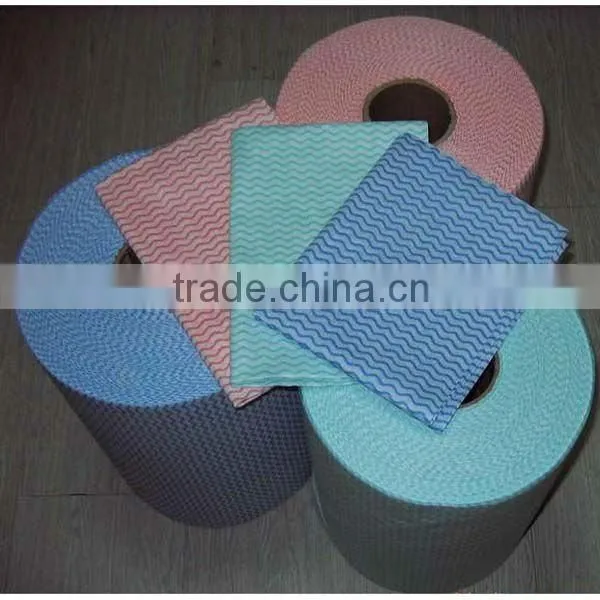 Nonwoven cleaning cloth for floor
